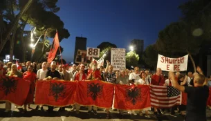 88 ditë protestë në Tiranë, vijon kërkesa për dorëheqje të Qeverisë