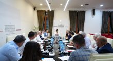 Malaj mbledh drejtuesit e Tatimeve dhe Doganave: Fokus te lufta kundër evazionit dhe informalitetit