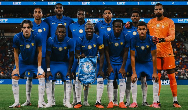 Chelsea me 41 lojtarë në ekip