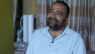Heroi i Nepalit – Rrëfimi i mësuesit që shpëtoi 900 nxënës nga përmbytja