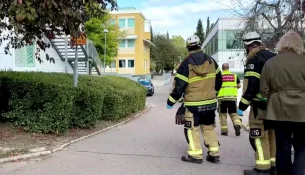 Sulm me shpatë në një shkollë në Suedi, disa të plagosur