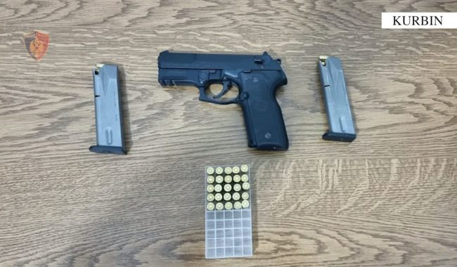 Kanosi me armë 72-vjeçarin dhe dy djemtë e tij, arrestohet 34-vjeçari në Kurbin