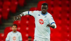 Mustapha Koma largohet nga Dinamo City, firmos me Genkun