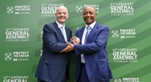 Afrika rreshtohet krah Gianni Infantinos në mes të krizës