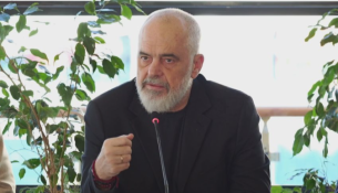 PS ndryshon vendin e mbledhjes, Rama takon ministrat dhe drejtuesit politikë te Pallati i Brigadave