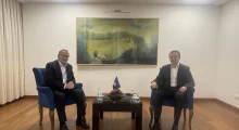 Kurti ia ofron PDK-së pozitën e kryeparlamentarit