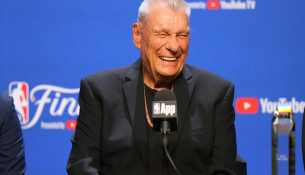 Ndërron jetë pesë herë kampioni i NBA-së
