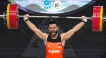 Presidenti Begaj përgëzon Briken Caljan për medaljen e artë: Shqipëria krenohet me ty!