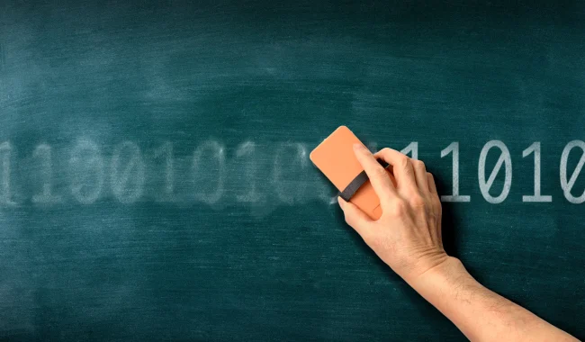 Kundërpërgjigjja ndaj AI mbërrin në klasa, shkollat amerikane vendosin kufizime