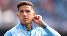 UEFA ngre alarmin për Premier League: borxhet dhe plusvalencat po rrisin rrezikun financiar