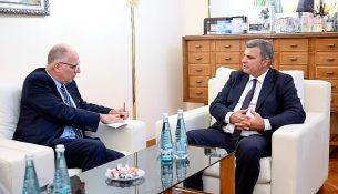 Franca vlerëson qëndrueshmërinë e ekonomisë shqiptare