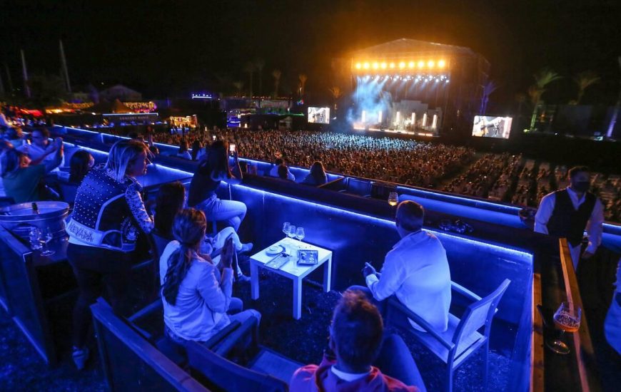 Sa ia vlen bileta VIP?