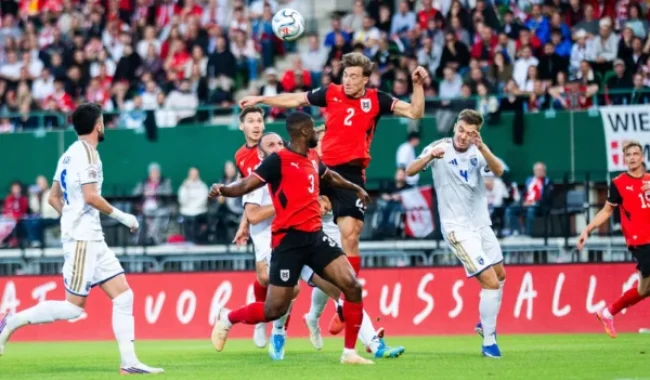 Kosova në disavantazh 2-0 ndaj Austrisë pas pjesës së parë