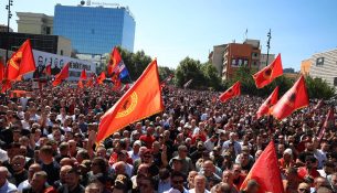 Dita e 12-të, qytetarët vazhdojnë protestat në mbështetje të ish-krerëve të UÇK-së
