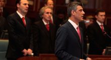 Thaçi ende “figurë shumë e fuqishme” në Kosovë