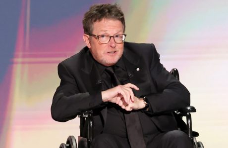 Michael J. Fox nderohet në Emmy 2026