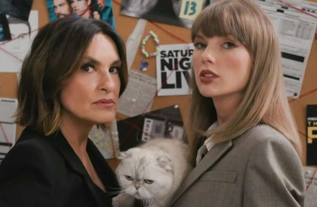 Taylor Swift shfaqet papritur në Emmy