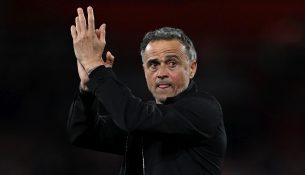Luis Enrique zbulon preferencat për Topin e Artë