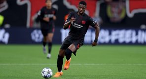 Barcelona dhe Arsenali përplasen për yllin e Bundesligës