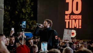 “Jo në emrin tim” në natën e 14-të