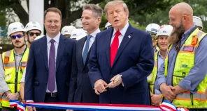 Mediat amerikane bojkotojnë Trumpin