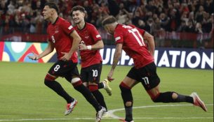 Shqipëria rikthehet fuqishëm, Maran debuton me fitore