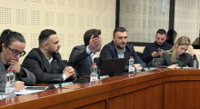 KDI: Komisioni për Legjislacion shkeli Rregulloren e Kuvendit gjatë shqyrtimit të reformës në drejtësi