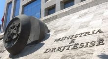Shqipëria rishkruan rregullat e hetimit dhe gjykimit penal