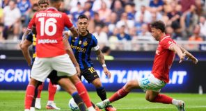 Çmenduri në Milano – Interi përmbys Napolin në një dramë të vërtetë