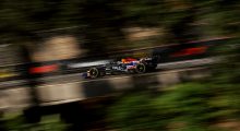 Verstappen shkëlqen në provat e lira