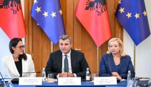 Kredia për sektorin privat rritet 14.3%, Sejko: Të vijojë në mënyrë të kujdesshme