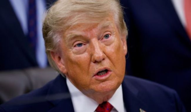 Trump përballet me reagimin e Kongresit, rritet presioni për rregullimin e inteligjencës artificiale