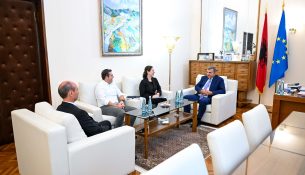 Sejko takon përfaqësuesen e UNDP-së: Fokus te financat e gjelbra dhe edukimi financiar