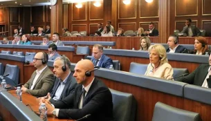 Kritikohet zvarritja e emërimit të deputetëve të Listës Serbe në komisione