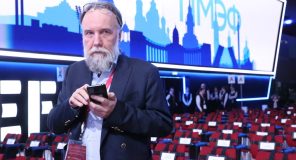 Dugin intensifikon propagandën anti-BE, kërkon front shqiptaro-serb