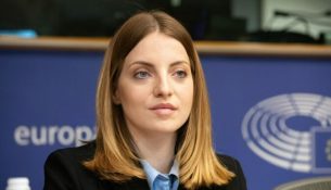 Koçeku flet për CNN: Qeveria përshkallëzoi protestat me arrogancën e saj