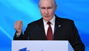 Putin: Rusia do të përdorë të gjitha armët nëse sulmohet