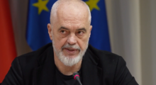 Pas protestave, Rama propozon kufizimin e rrjeteve sociale për të miturit