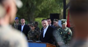 Nufi viziton Qendrën e Arsimimit Profesional të Ushtarit: Formimi i të rinjve, themeli i një ushtrie profesionale