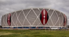Gjigantët evropian inaugurojnë stadiumin afrikan