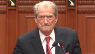 Berisha, Spiropalit: Fjalën që mbajte shoqëroje me votë, ndryshe do regjistrohesh si hipokrite