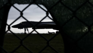 SHBA tërheq bombarduesit B-1 nga baza në Britani për shkak të shqetësimeve të sigurisë.