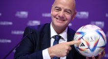 Skandali financiar i Cityt merr kthesë, në skenë del edhe Infantino