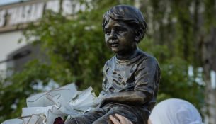 Komisioni për Buxhet kundër memorialit për fëmijët e vrarë gjatë luftës në Kosovë