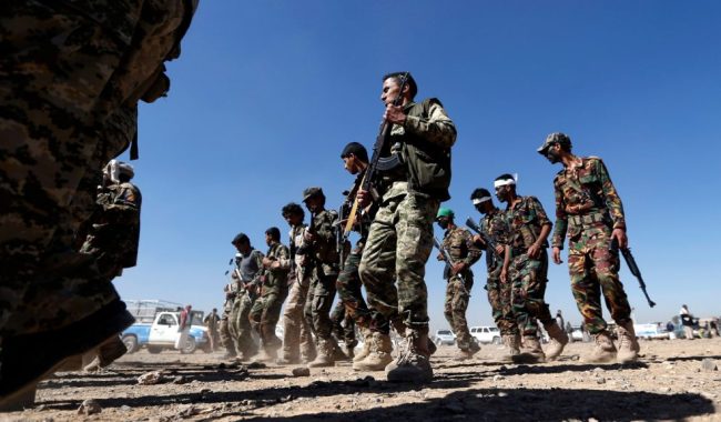 Arabia Saudite intercepton dy raketa balistike të lëshuara nga rebelët Houthi
